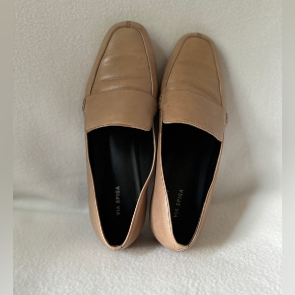 Via Spiga Size 7 Beige Women’s Leather Loafers - Picture 7 of 16